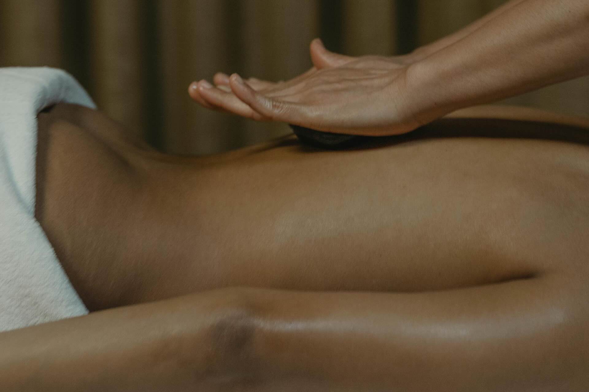 Finding Spa Therapist or Masseuse Jobs on a Private Yacht